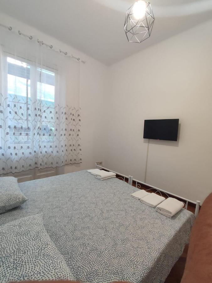 Lucia Uso Esclusivo - Aeroporto Sestri Ponente Apartamento Génova